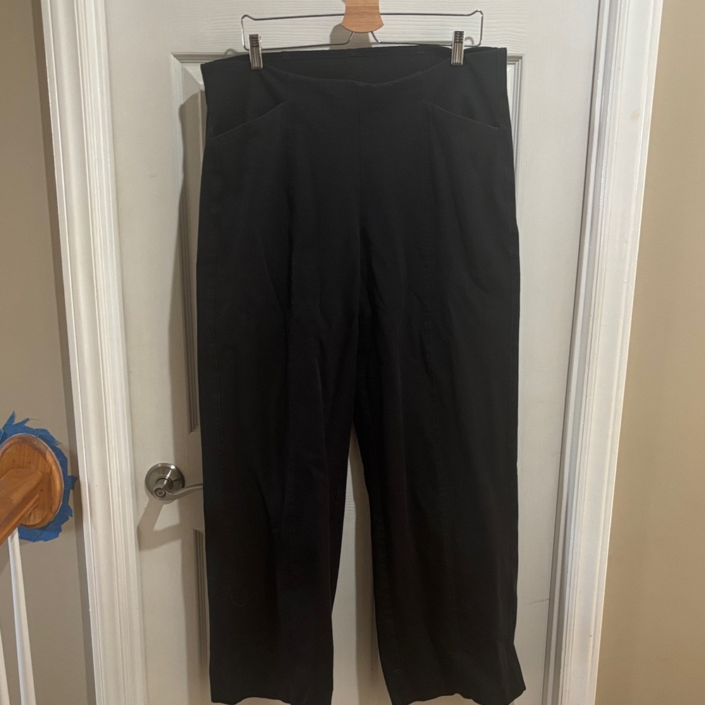 Old Navy Black Pixie Wide Leg Women's Pants